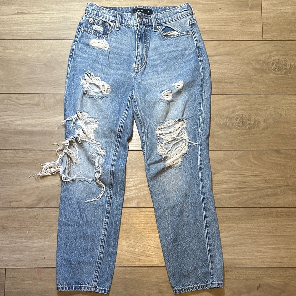 Aeropostale Light Blue Distressed Straight Leg Jeans
